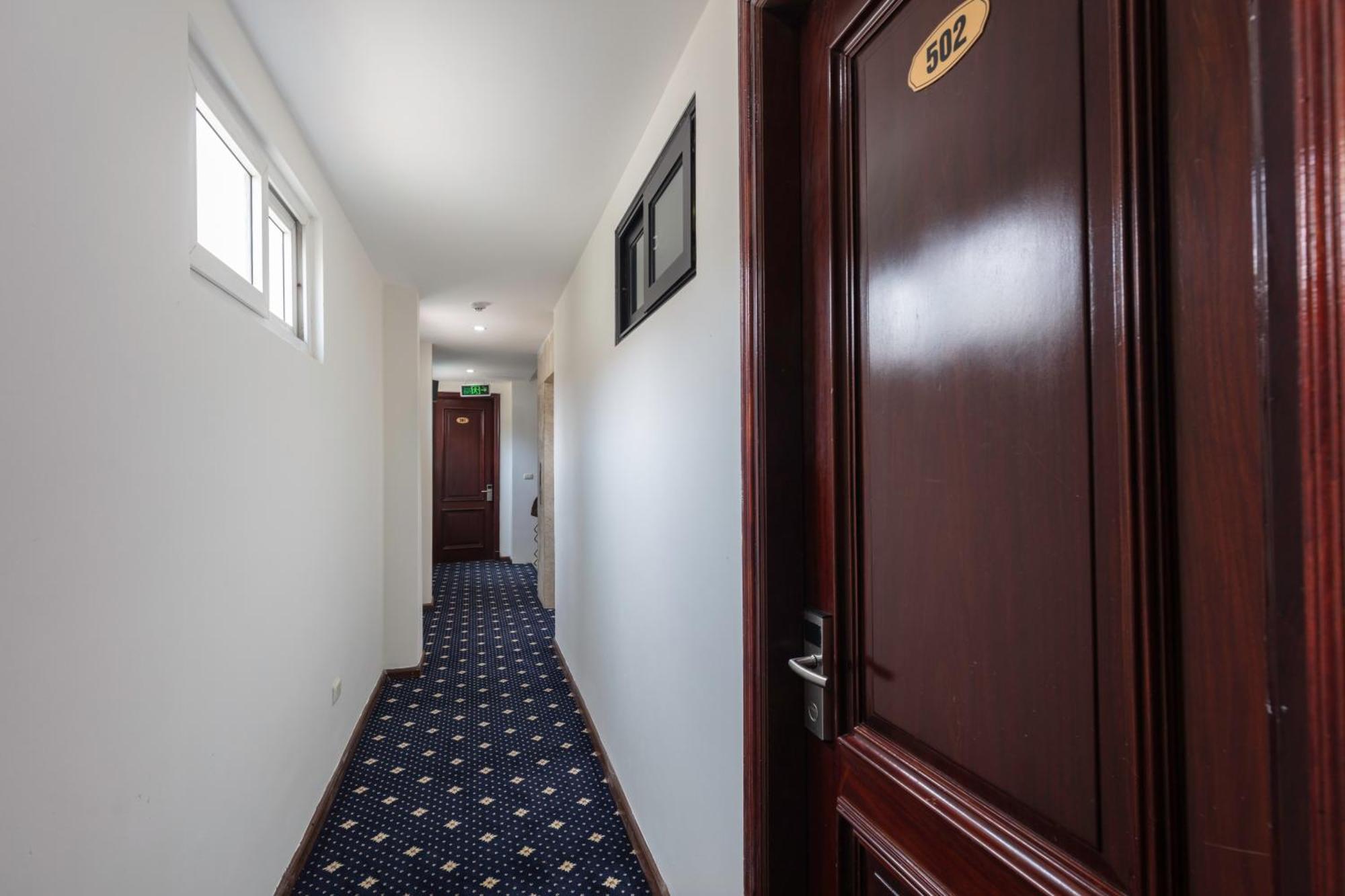 Queen Light Hotel Ханой Экстерьер фото